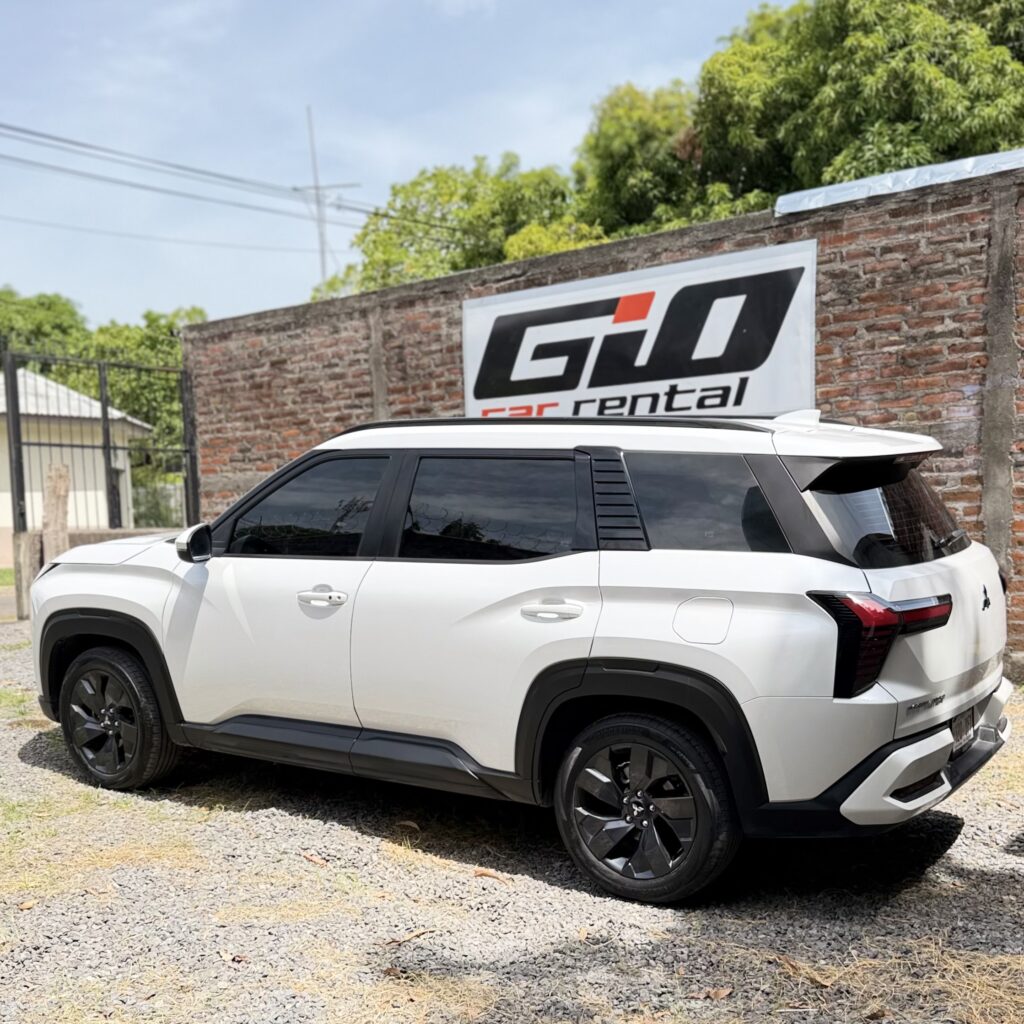 Mitsubishi Destinator 2026